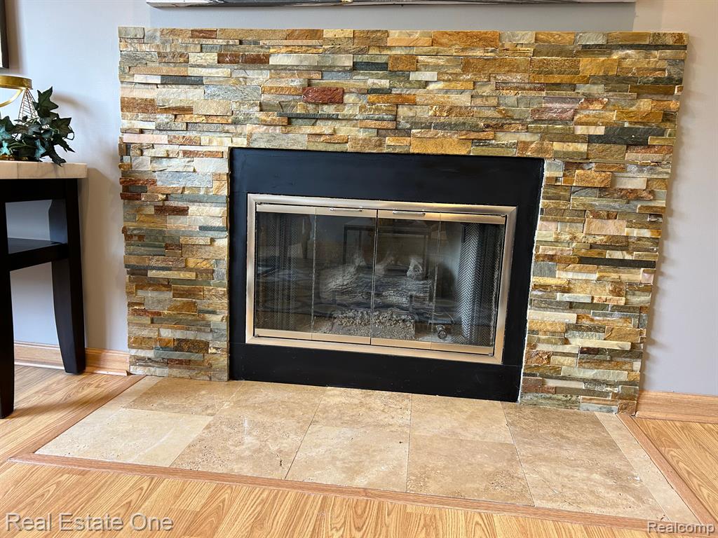 3599 PARKLAWN Drive, Canton, MI 48188 — Photo 24