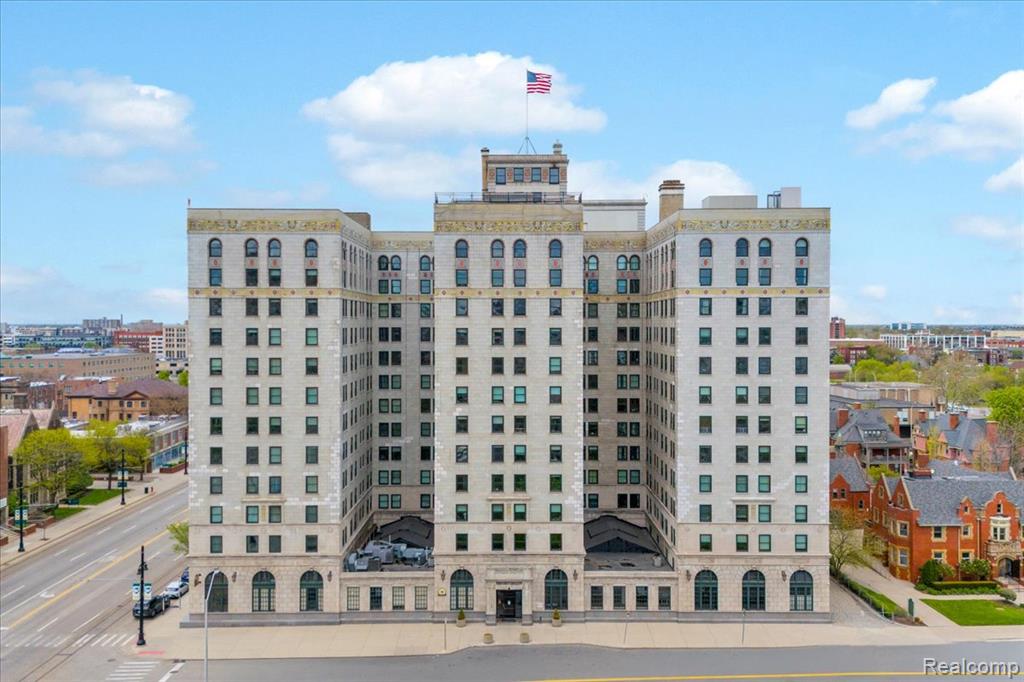15 E Kirby Street, 526, Detroit, MI 48202