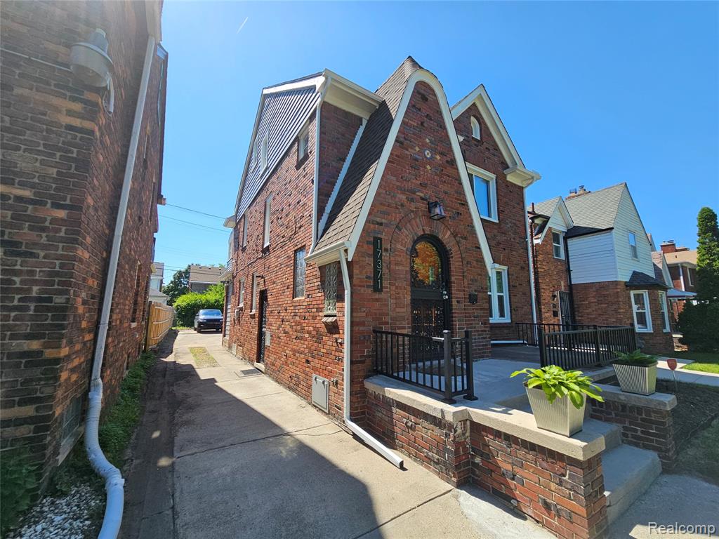 17371 Pennington Drive, Detroit, MI 48221 — Photo 15
