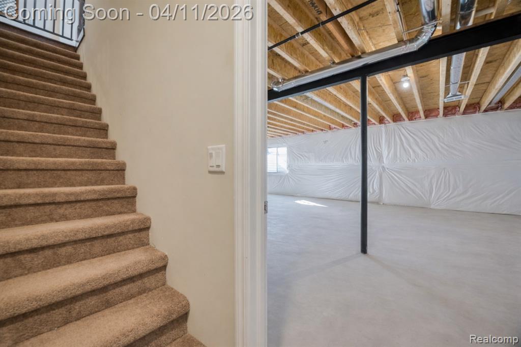 5809 Hartwick Drive, West Bloomfield, MI 48324 — Photo 34