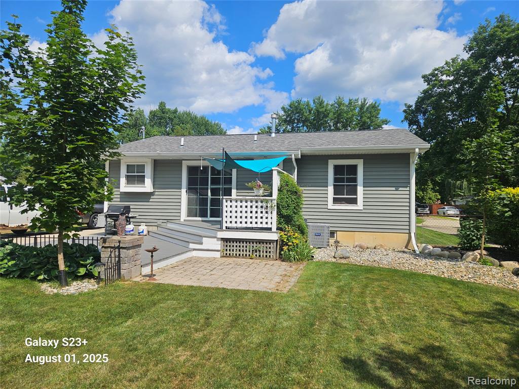 633 Aldrich Street, Linden, MI 48451 — Photo 3