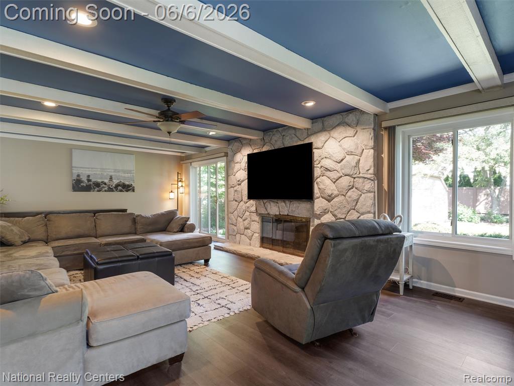 45420 Harmony Lane, Belleville, MI 48111 — Photo 12