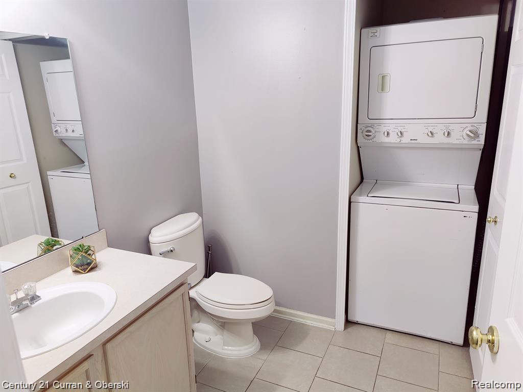 4336 Schaefer Road, Dearborn, MI 48126 — Photo 7