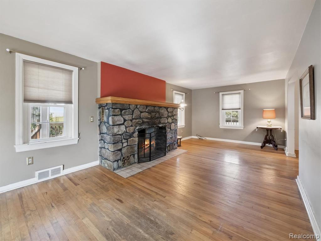 260 S DEXTER Street, Pinckney, MI 48169 — Photo 34