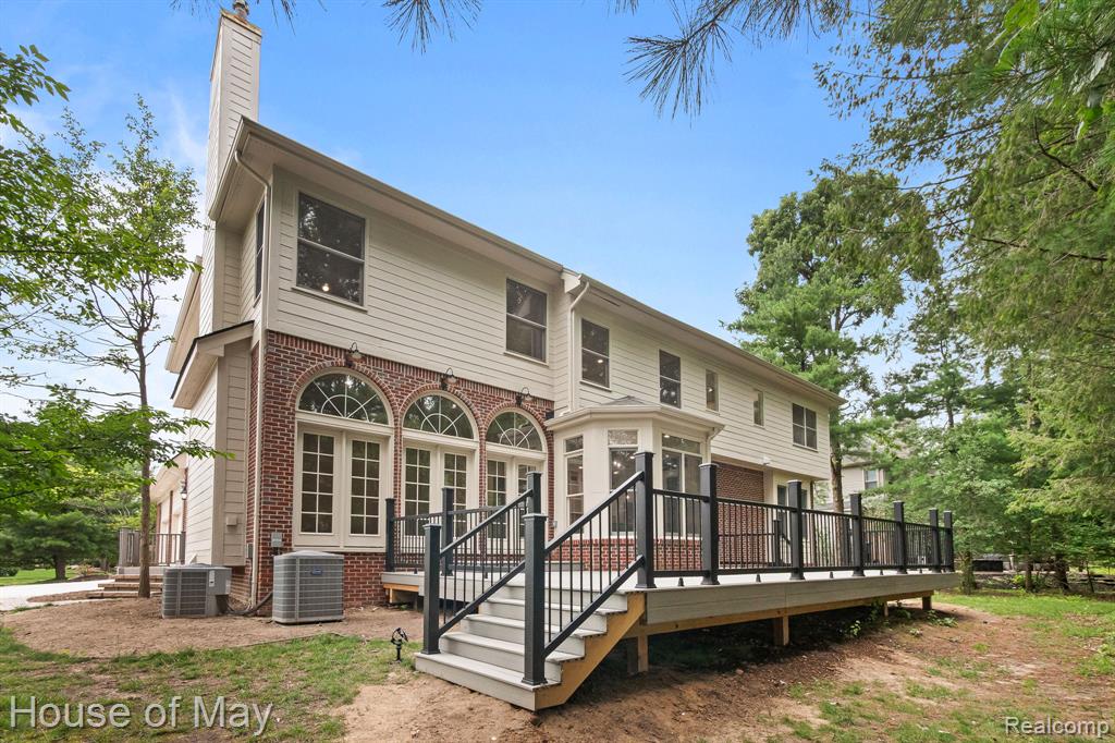 4743 S Ridge Drive, West Bloomfield, MI 48323 — Photo 40