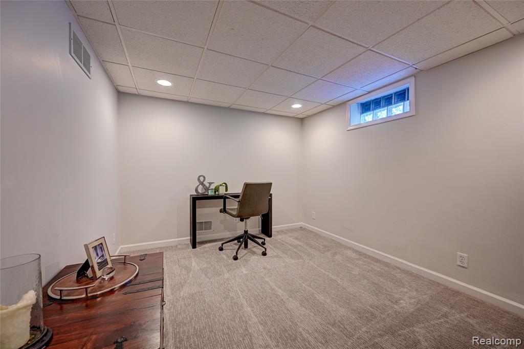 6200 Overlook, Clarkston, MI — Photo 33