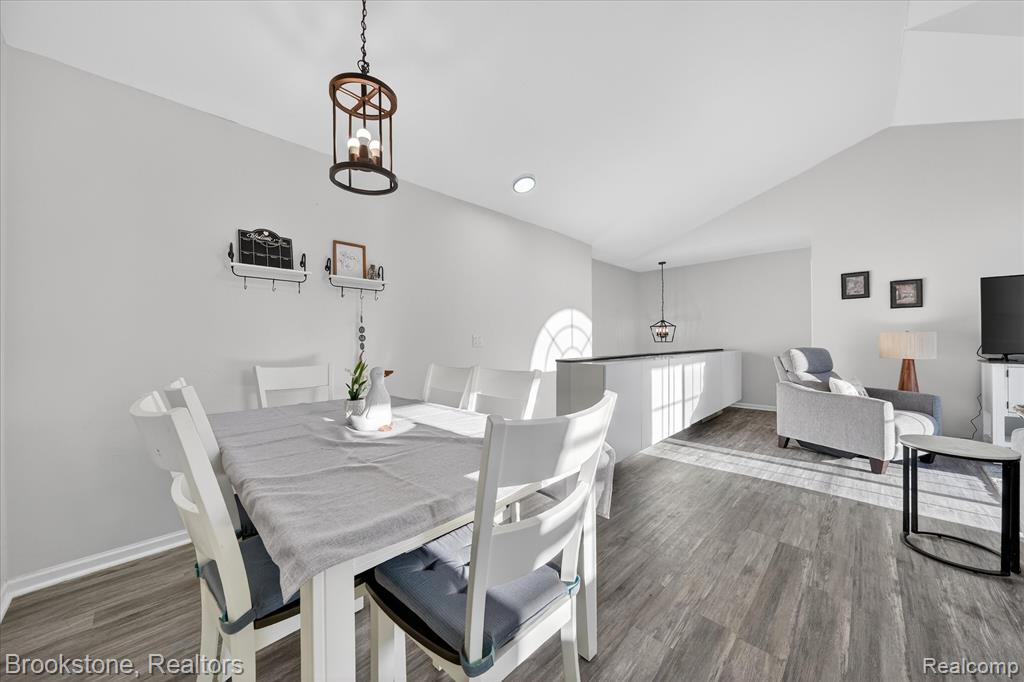 220 Oakbrooke Drive, 3, South Lyon, MI 48178 — Photo 16