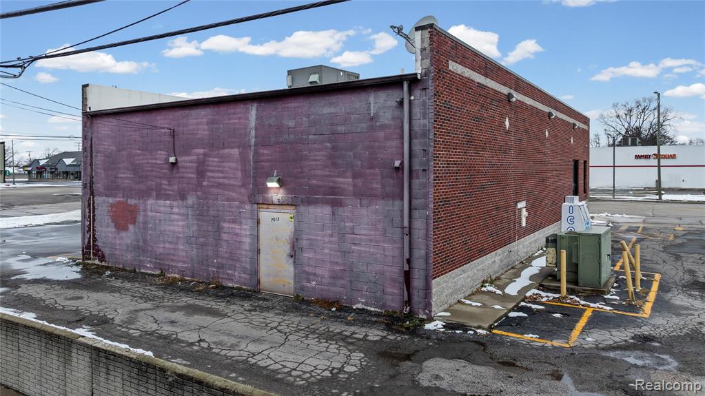7512 9 Mile E, Macomb, MI 48091 — Photo 23