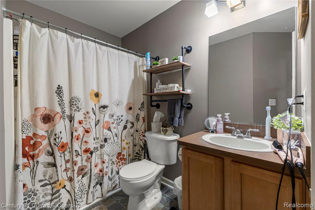 23018 Fairlane Boulevard, Woodhaven, MI 48183 — Photo 11