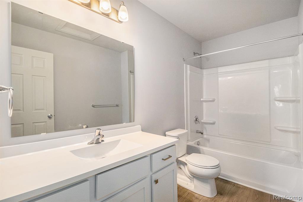 207 Kingsberry Drive, Blissfield, MI 49228 — Photo 19