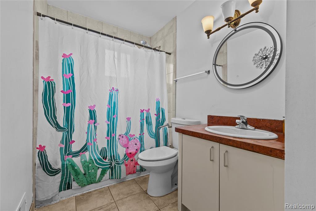 6795 Heyden Street, Dearborn Heights, MI 48127 — Photo 15