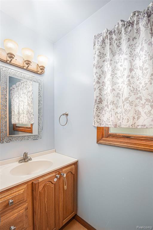 4511 Mount Morris Road, Columbiaville, MI 48421 — Photo 11