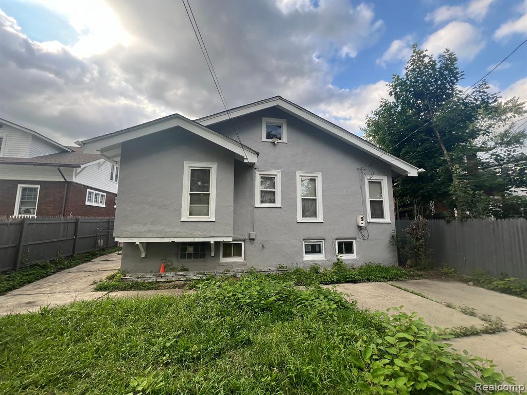 239 EASON Street, Highland Park, MI 48203 — Photo 13