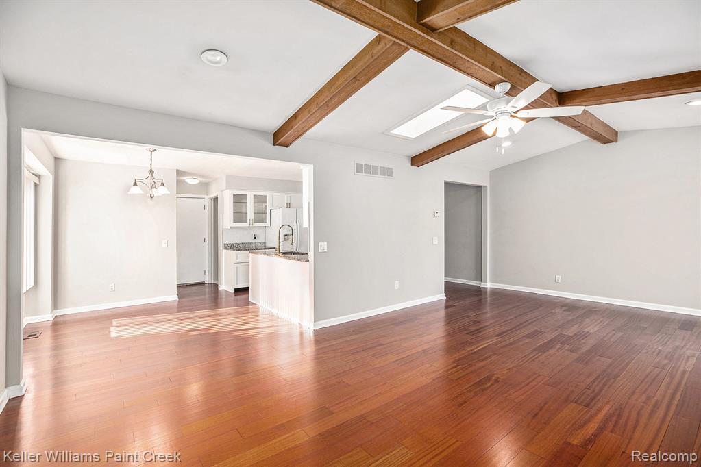5055 Scarsdale Drive, Sterling Heights, MI 48310 — Photo 7