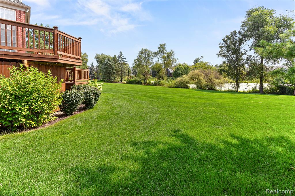 5093 Creekmonte Drive, Rochester, MI 48306 — Photo 40