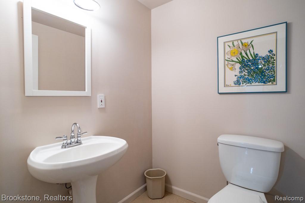 29257 Red Maple Drive, New Baltimore, MI — Photo 15