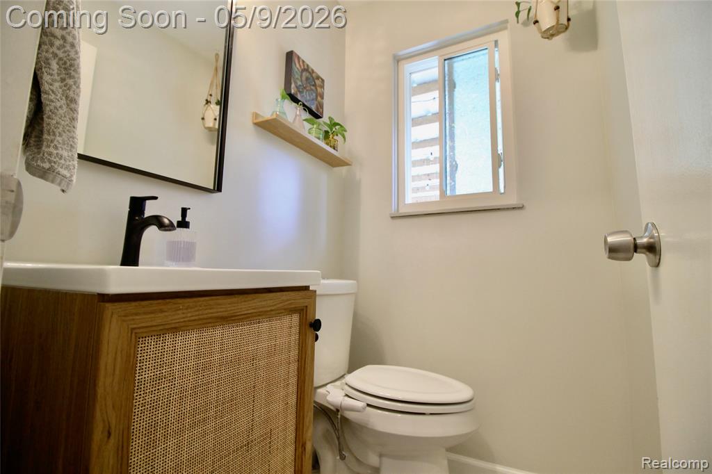 7077 Rivertown Road, Swartz Creek, MI 48473 — Photo 17