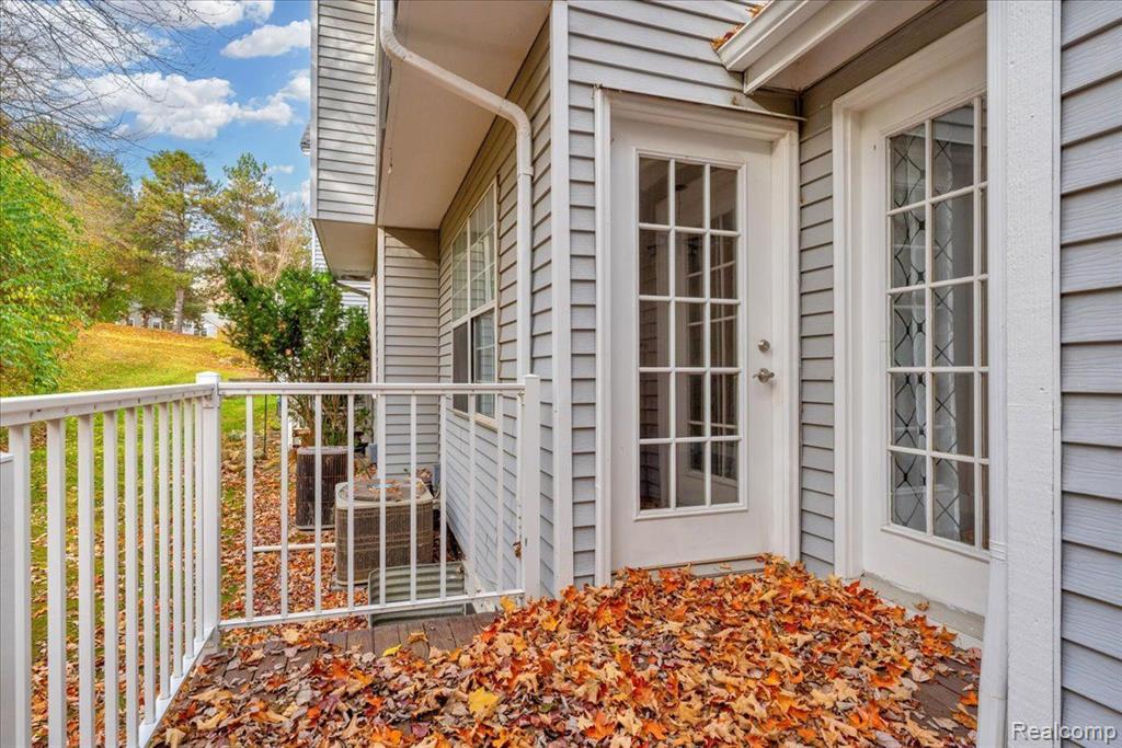 4275 PINE RIDGE, Ann Arbor, MI 48105 — Photo 22
