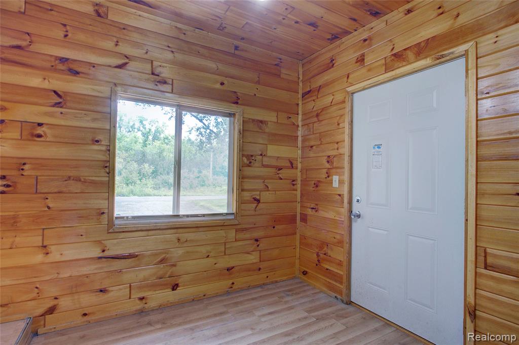 1906 Banner Road, Saginaw, MI 48601 — Photo 28