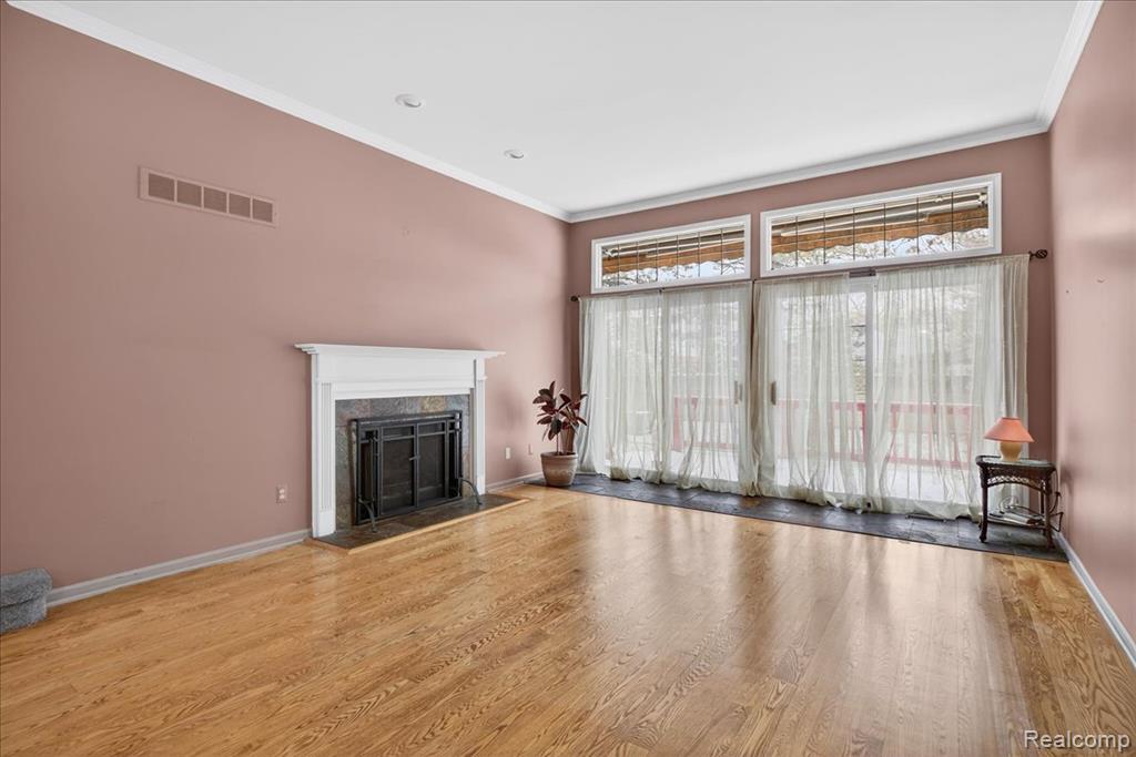 42689 Jason Court, 107, Sterling Heights, MI 48313 — Photo 13