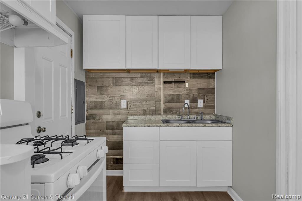 7011 Lozier Avenue, Warren, MI 48091 — Photo 8