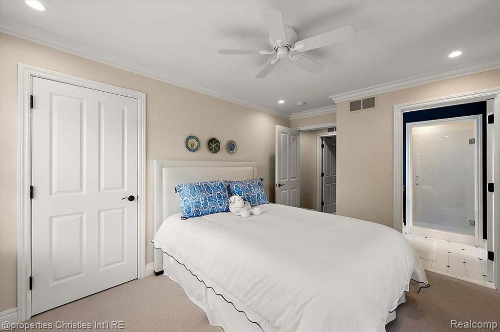 469 Bonnie Brier Street, Birmingham, MI 48009 — Photo 36