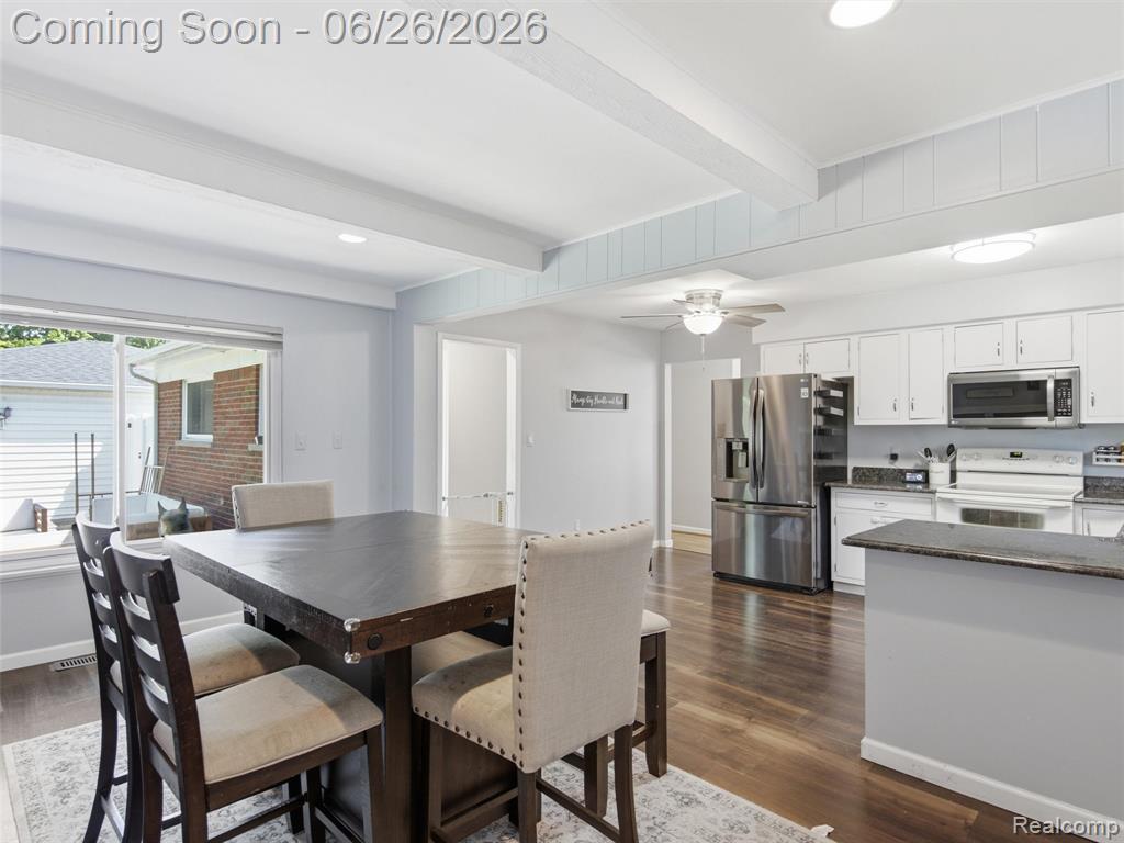 40963 Flagstaff Drive, Sterling Heights, MI 48313 — Photo 21