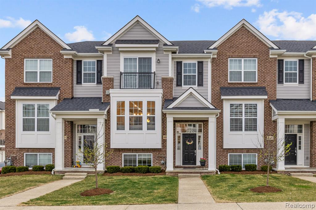 49693 Lantern Way, 159, Canton, MI 48188 — Photo 2