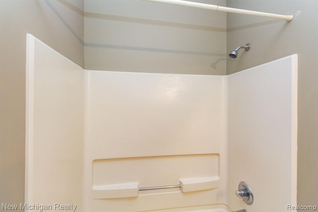 1908 CEDAR VALLEY Drive, Canton, MI 48188 — Photo 34
