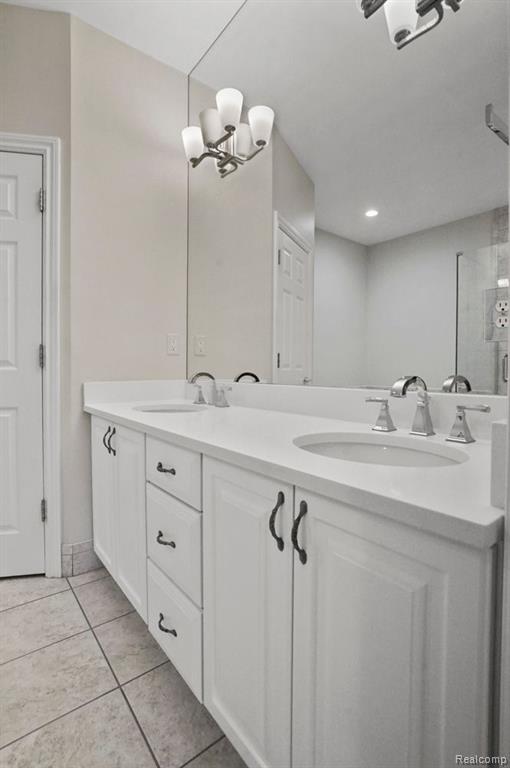 71 BURNIAH Lane, Lake Orion, MI 48362 — Photo 22