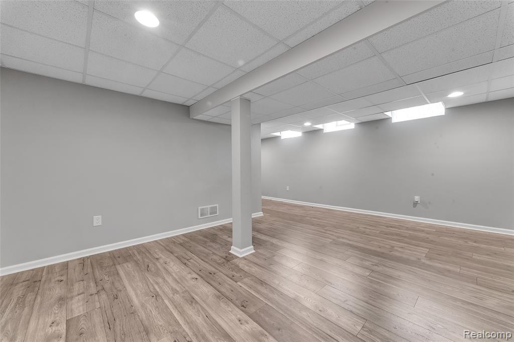44416 Newburyport Drive, Canton, MI 48187 — Photo 31
