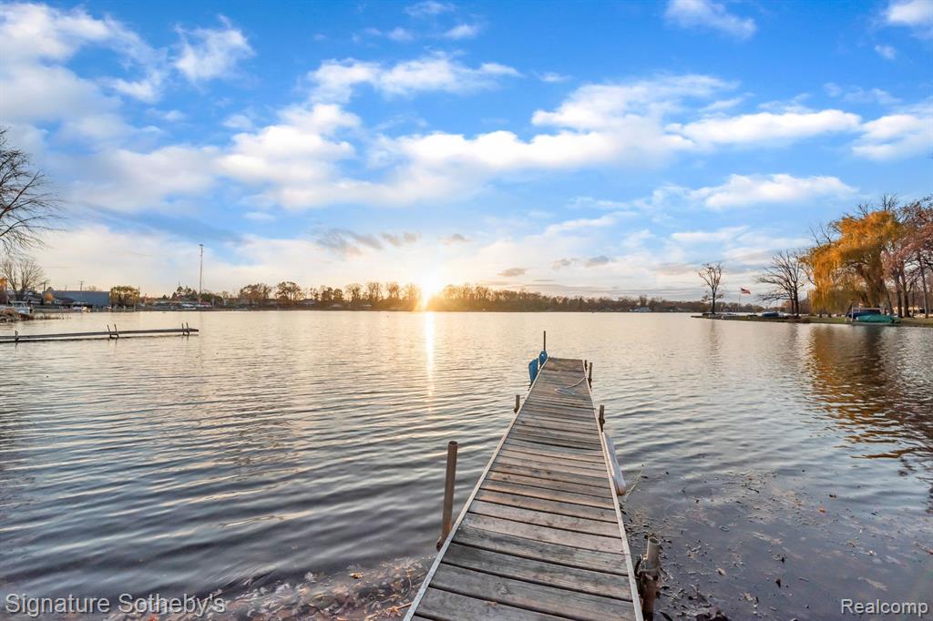 1716 S HUGHES Road, Brighton, MI 48114 — Photo 8