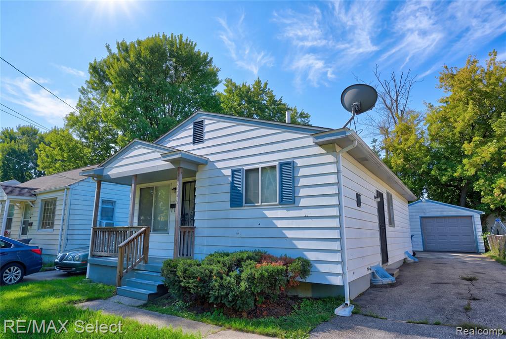 3717 Larchmont Street, Flint, MI 48532