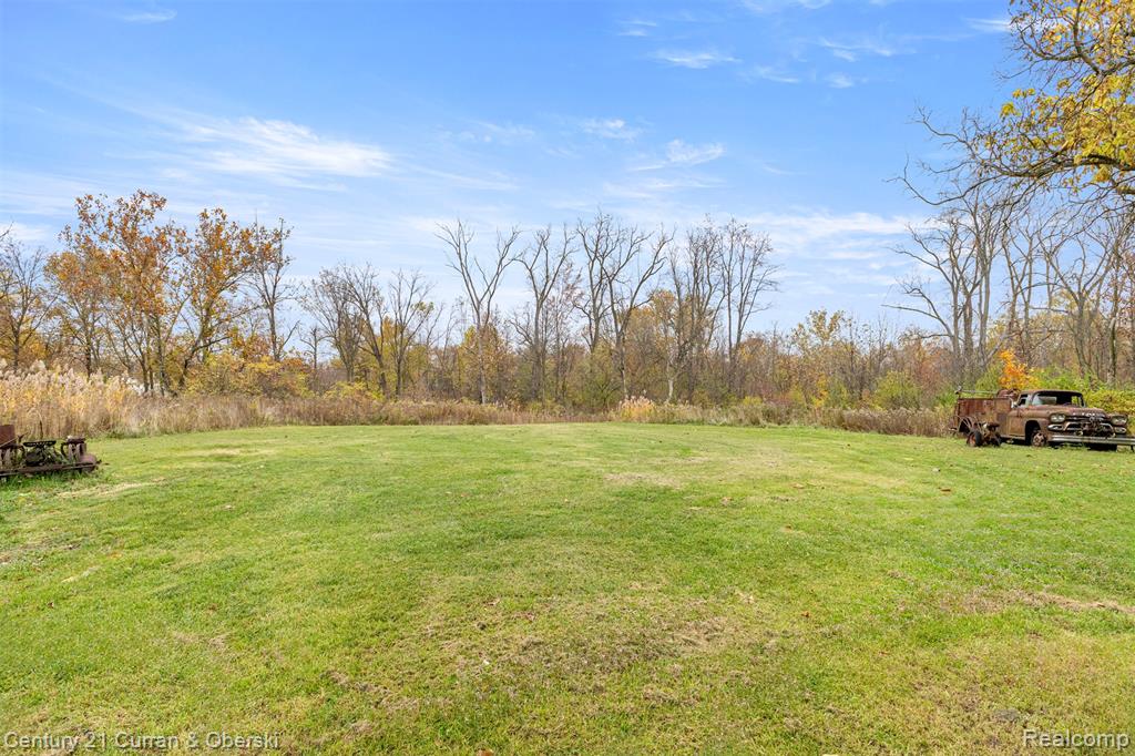 8004 N Farmington Road, Westland, MI — Photo 31