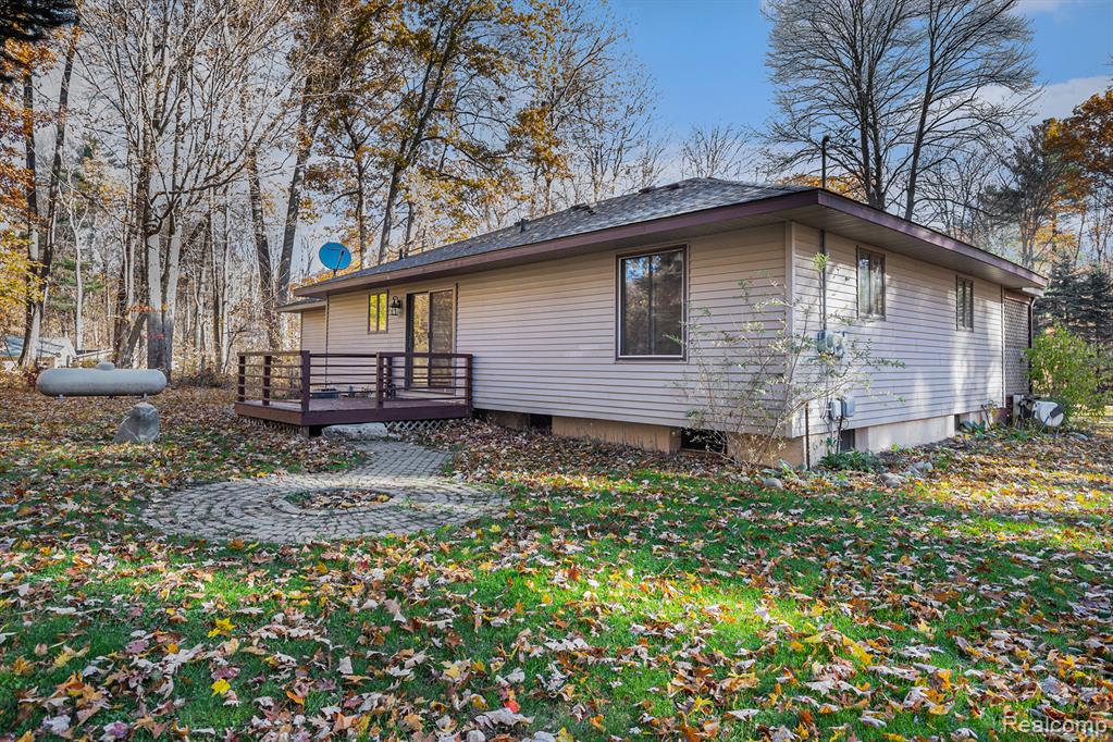 4045 Flint River Road, Columbiaville, MI 48421 — Photo 29