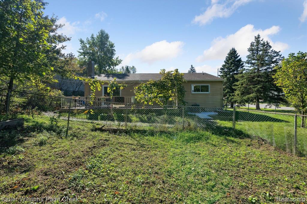 1852 MIDVALE Avenue, Ypsilanti, MI 48197 — Photo 48
