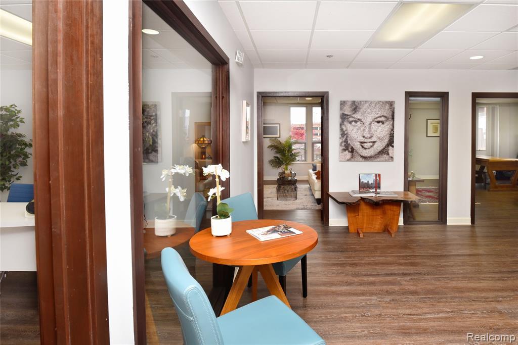 401 S Old Woodward Avenue, Birmingham, MI 48009 — Photo 9