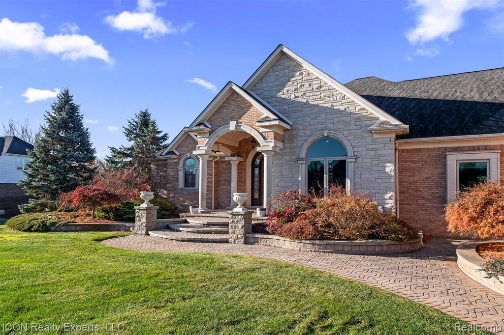72755 Solanus Drive, Bruce, MI 48065 — Photo 9