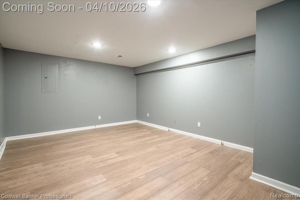 7447 Knollwood Drive, Ypsilanti, MI 48197 — Photo 18