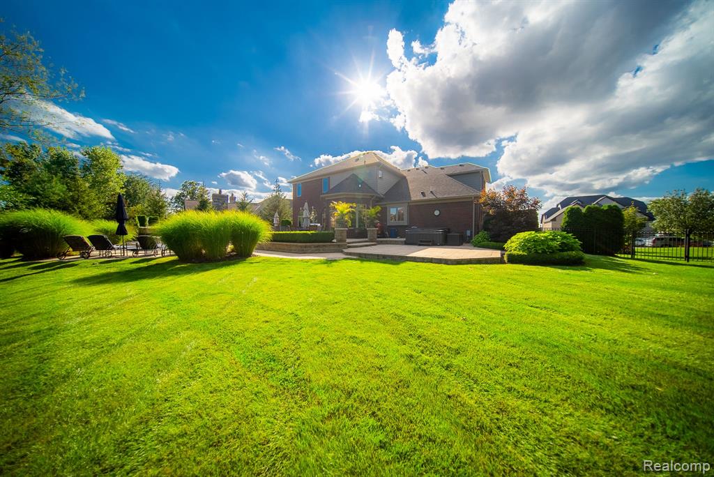 62578 POND Drive, Washington, MI — Photo 12