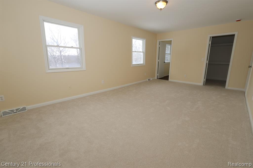 6481 WINANS LAKE Road, Brighton, MI 48116 — Photo 16