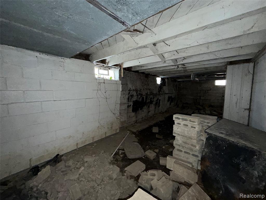 8418 Brace Street, Detroit, MI 48228 — Photo 17