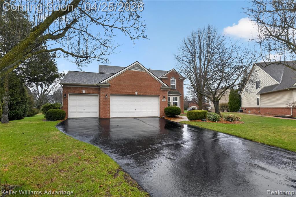721 Remington Court, Commerce Twp, MI 48382 — Photo 5