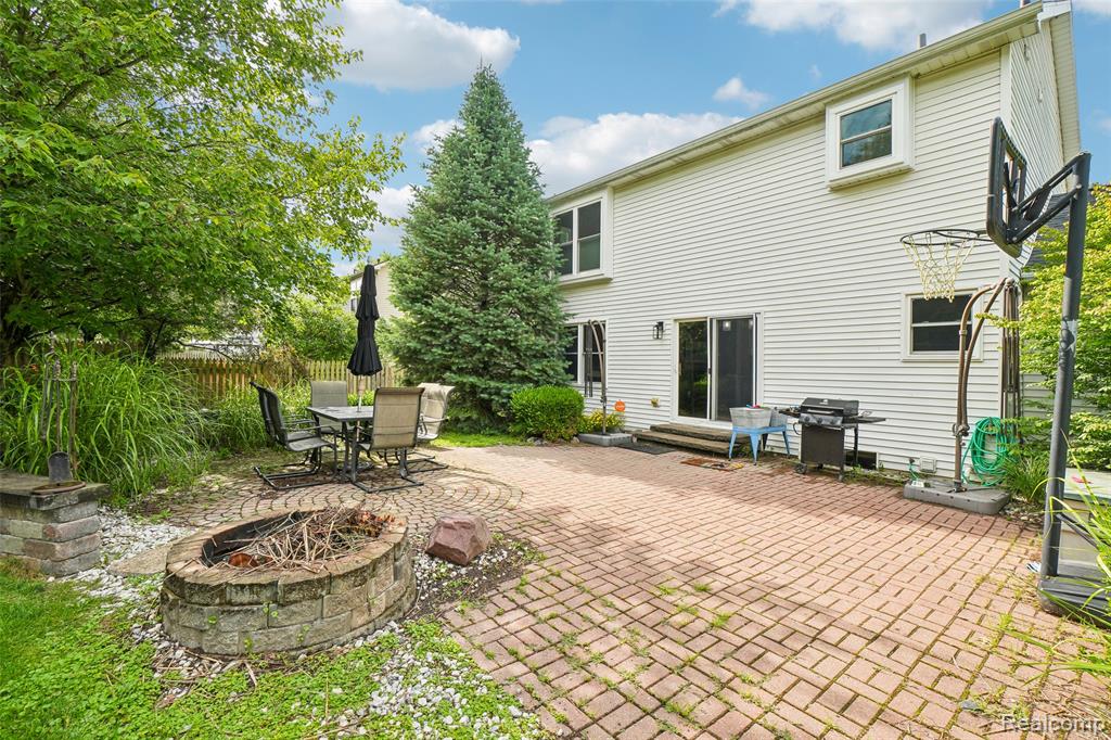 696 Vincent Street, Pinckney, MI 48169 — Photo 45