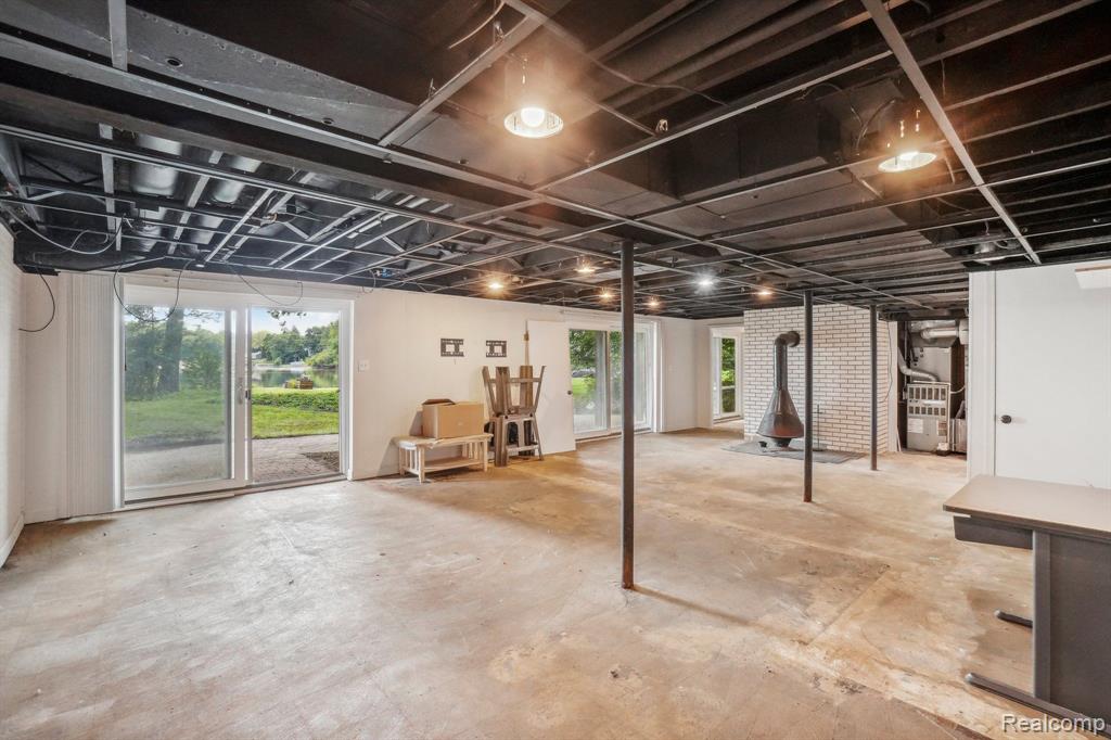 6755 WELLESLEY, Clarkston, MI — Photo 14