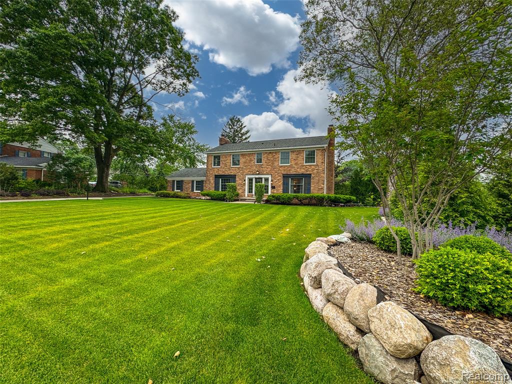 100 Overhill Road, Bloomfield Hills, MI 48301 — Photo 2