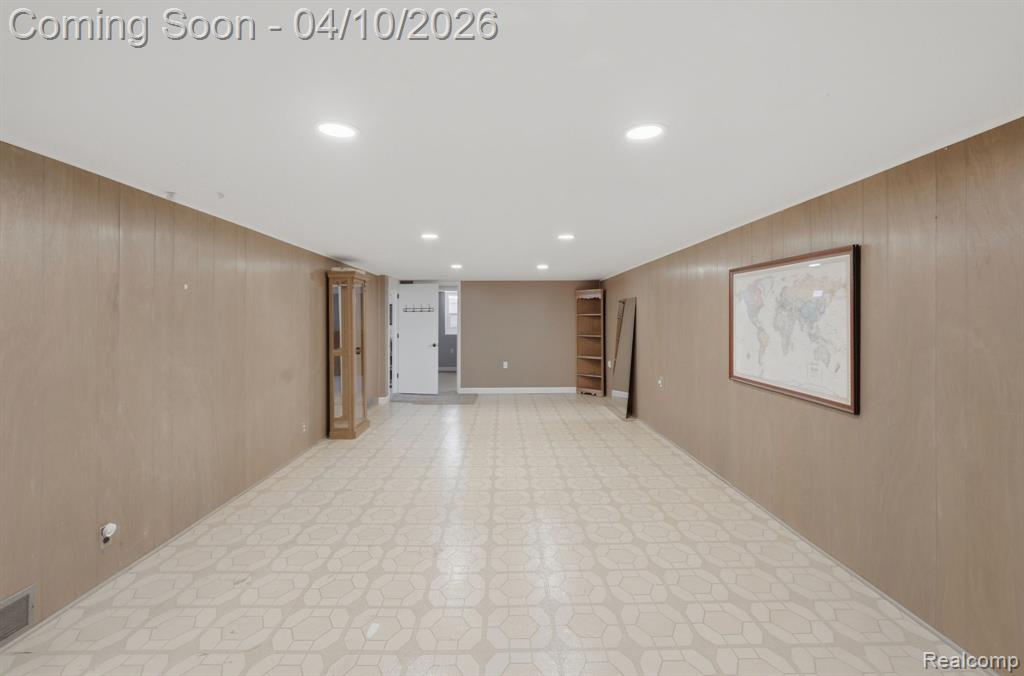 31700 Nixon Street, Beverly Hills, MI 48025 — Photo 46