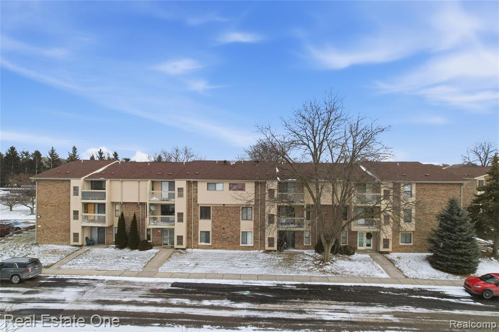 30475 W 14 Mile Road, 77, Farmington Hills, MI 48334 — Photo 29
