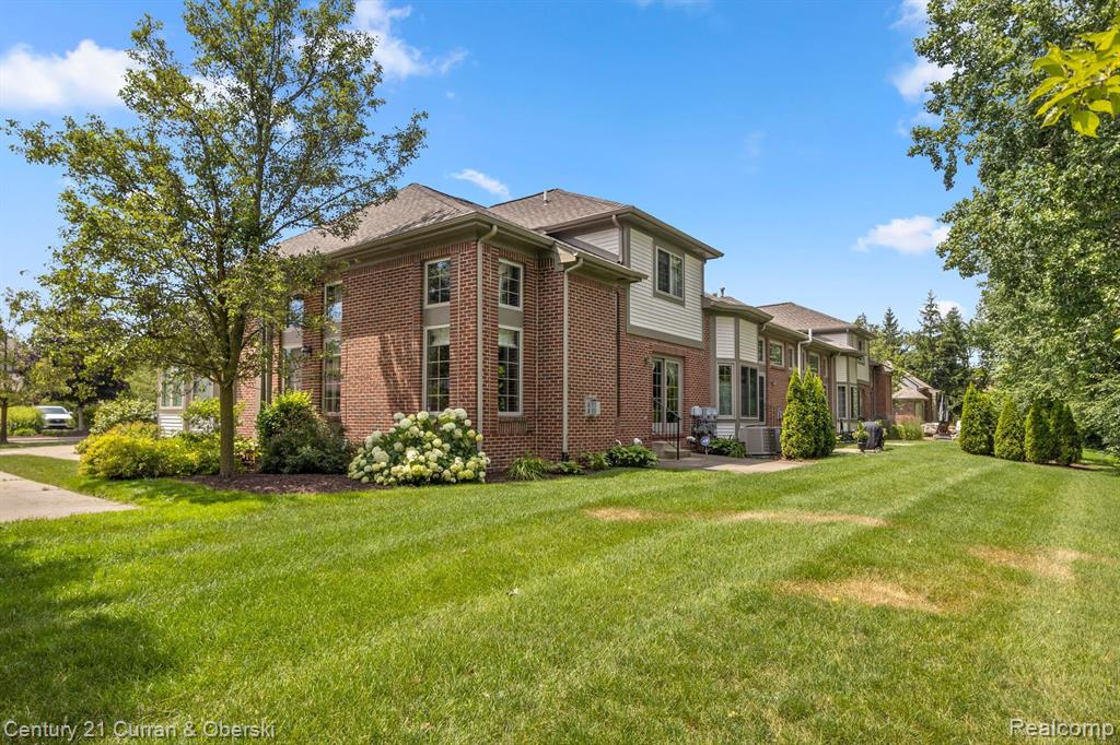 44650 HEATHER Lane, Canton, MI 48187 — Photo 41