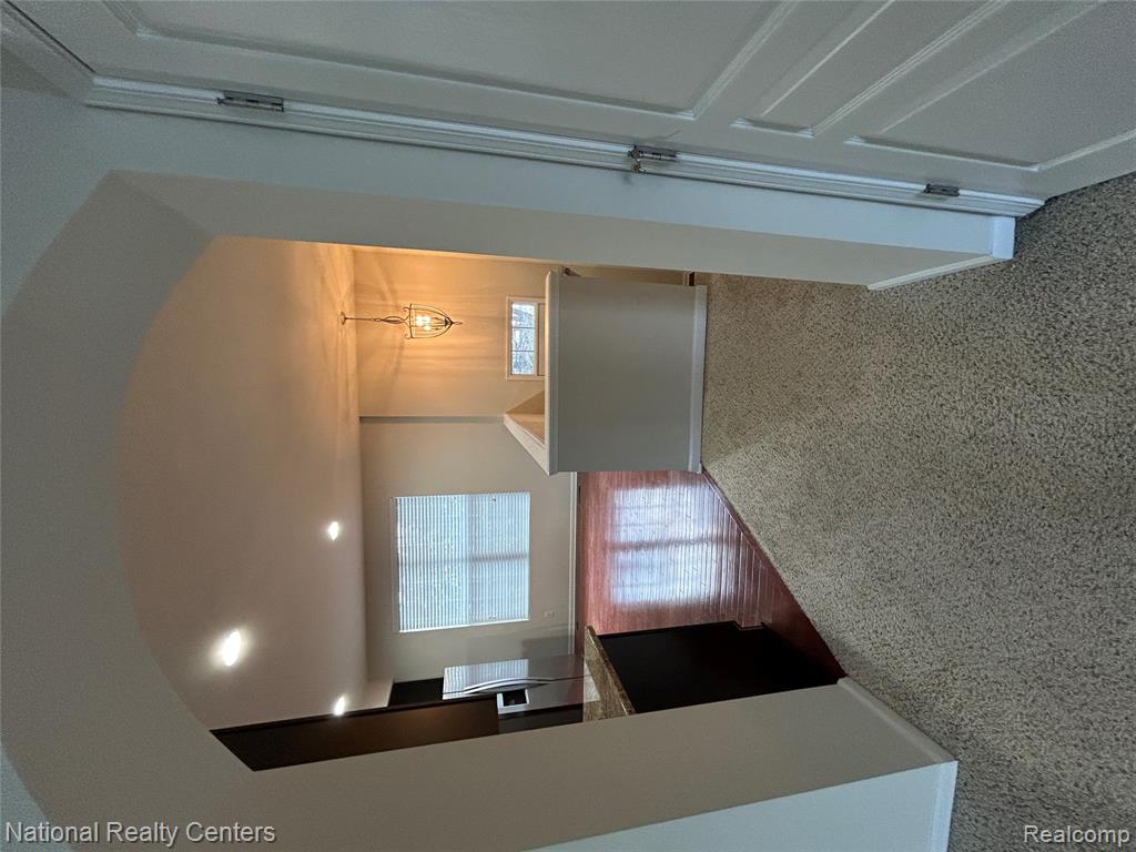 44681 Ellery Lane, Novi, MI — Photo 6
